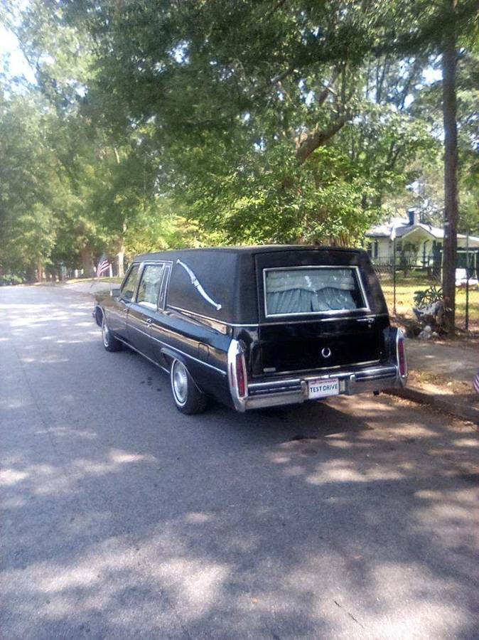 Cadillac-hearse-1984-black-1