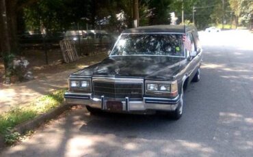 Cadillac-hearse-1984-black
