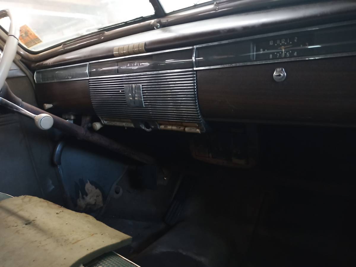Cadillac-lasalle-1939-8