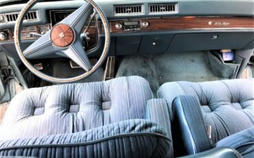 Cadillac-sedan-de-ville-delegance-1976-blue-1