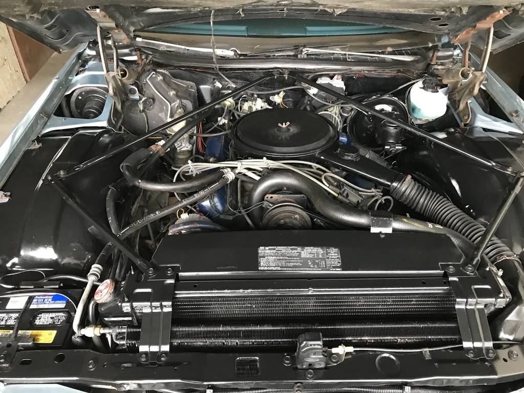Cadillac-sedan-de-ville-delegance-1976-blue-12