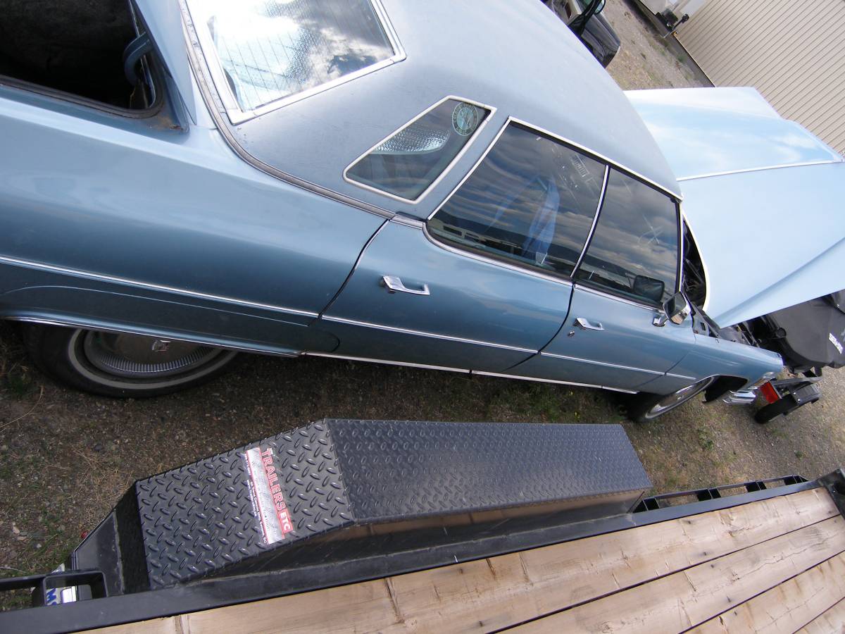 Cadillac-sedan-de-ville-delegance-1976-blue-5