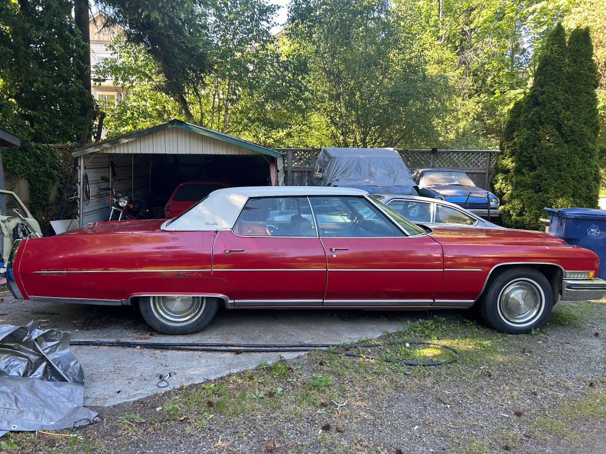 Cadillac-sedan-deville-1973-red-10