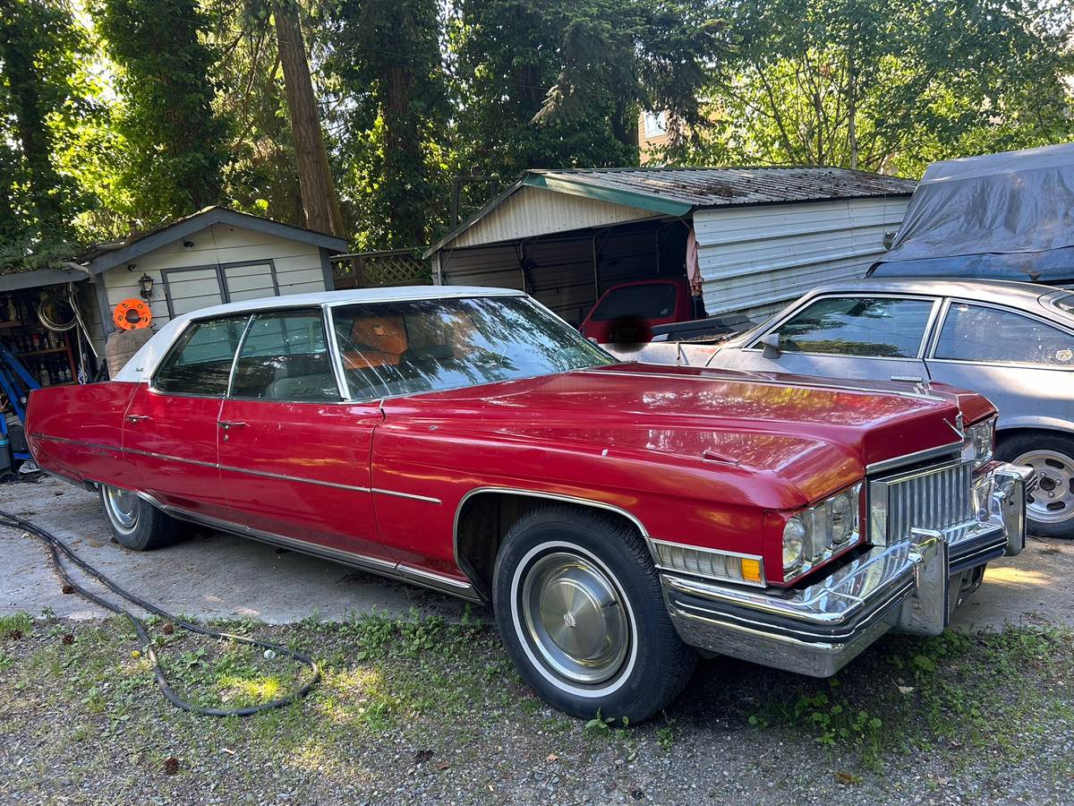 Cadillac-sedan-deville-1973-red-11