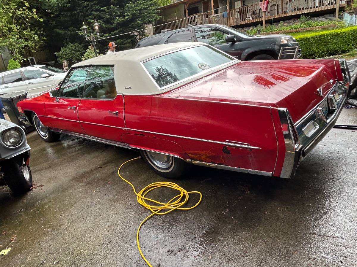 Cadillac-sedan-deville-1973-red-14