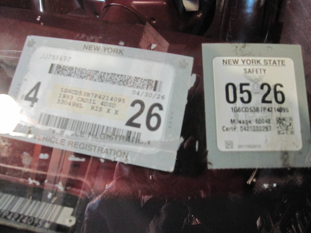 Cadillac-sedan-deville-1993-red-58