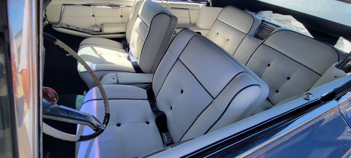 Cadillac-series-62-convertible-1963-blue-7
