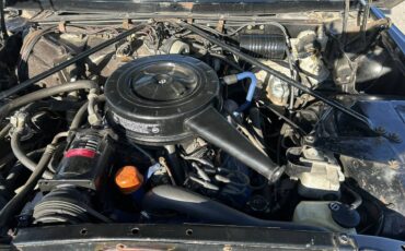 Cadillac-series-sixty-60-fleetwood-1966-black-18