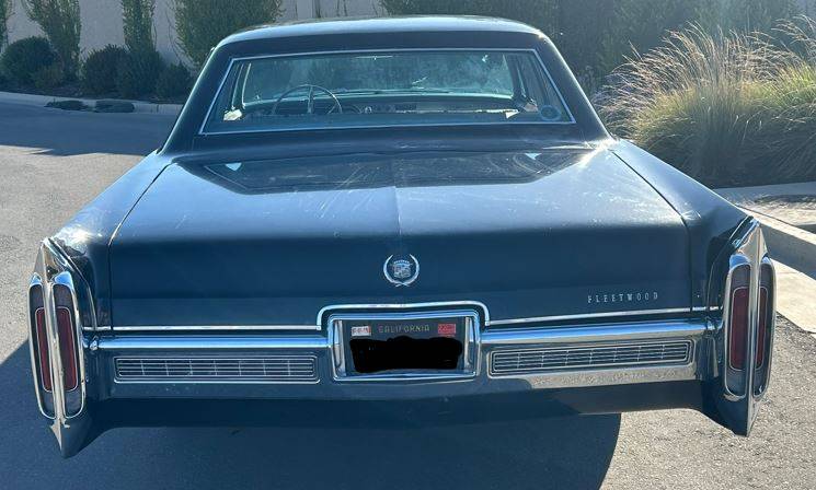 Cadillac-series-sixty-60-fleetwood-1966-black-2