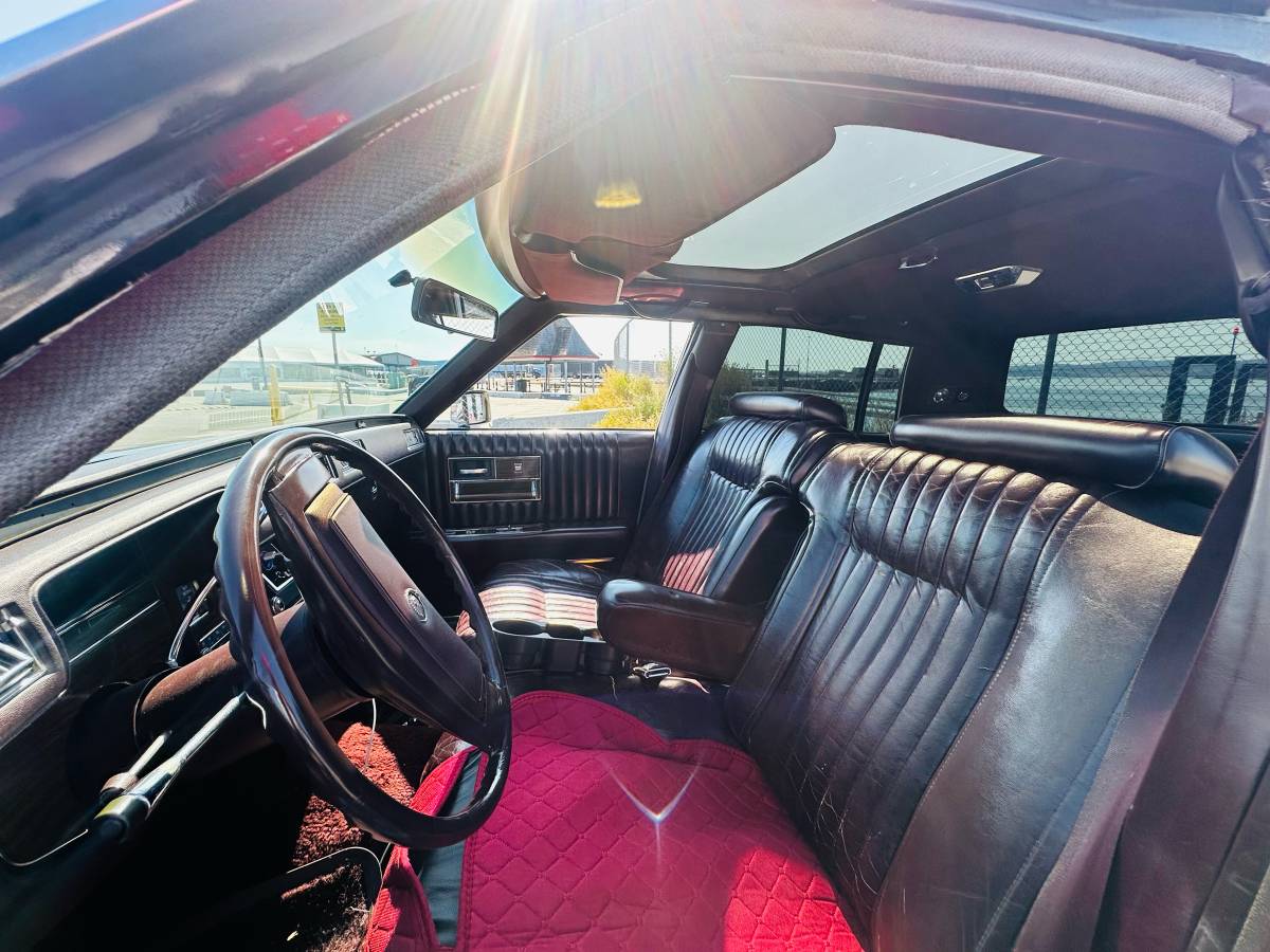 Cadillac-seville-1977-black-1