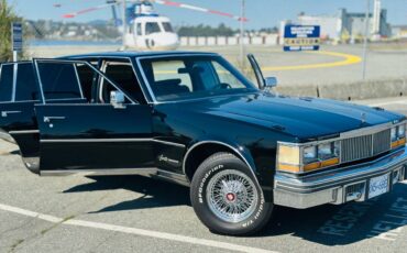Cadillac-seville-1977-black-3