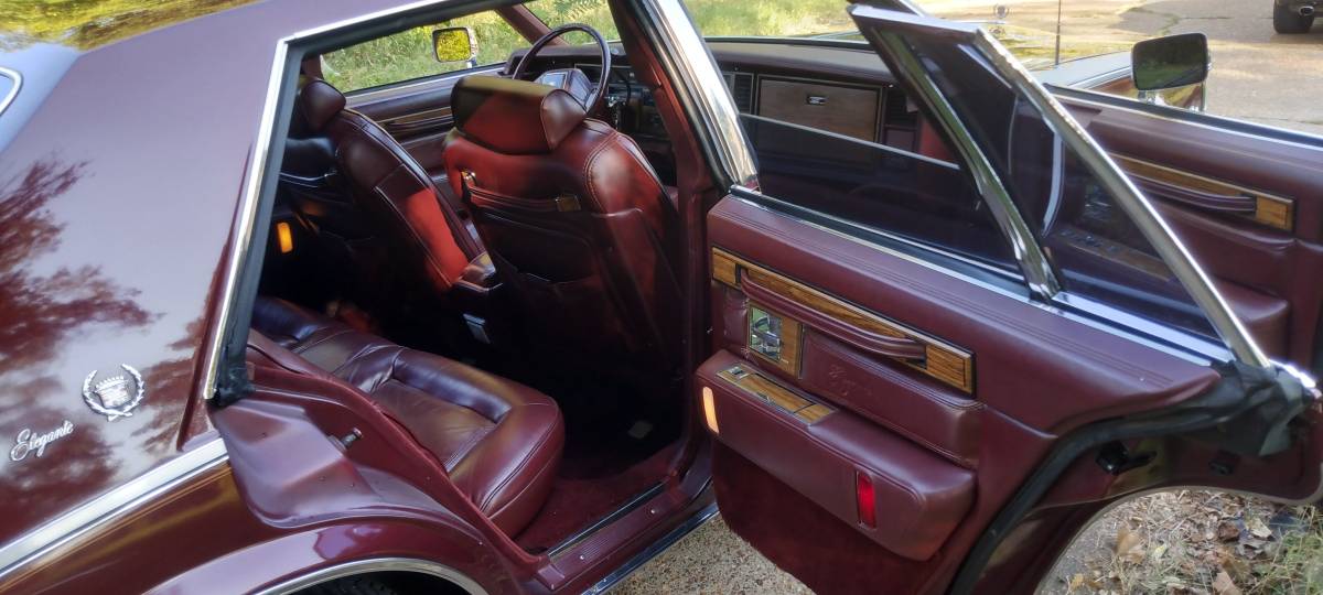 Cadillac-seville-1984-red-5