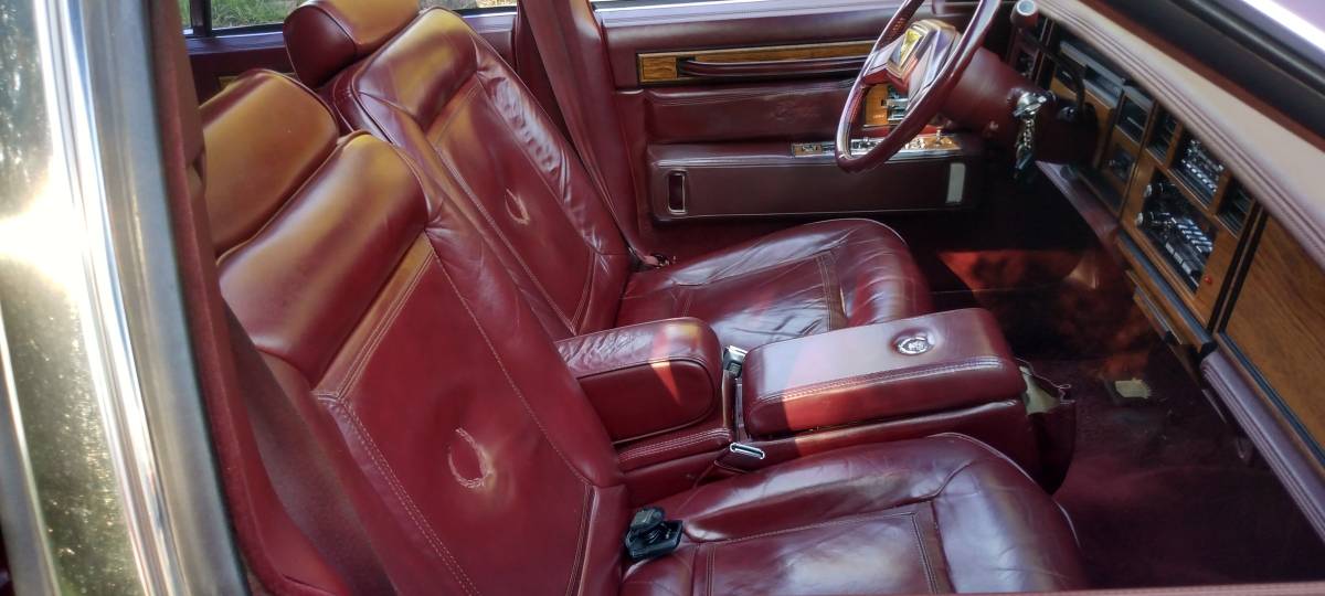Cadillac-seville-1984-red-6