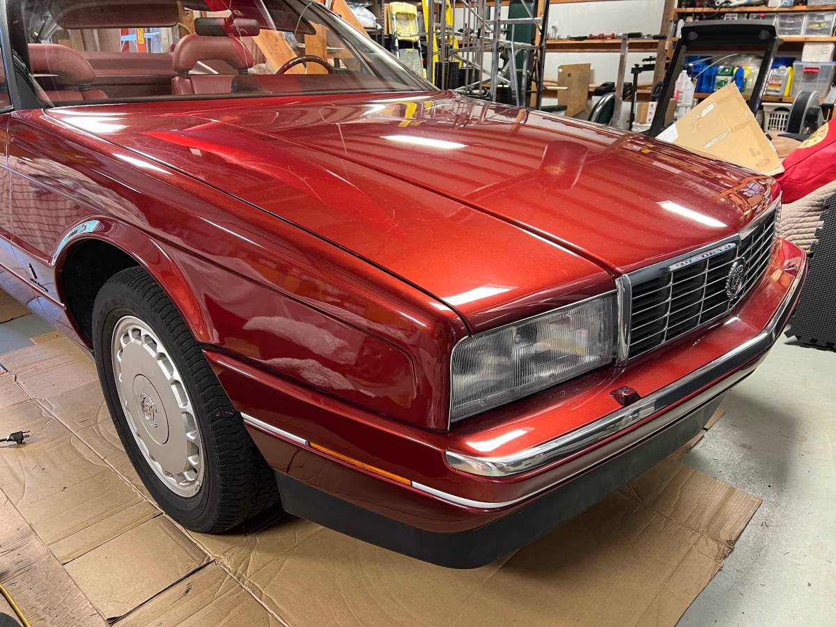 Cadillac.-allante-1989-red-6