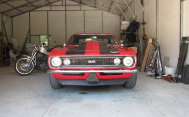 Camaro-1967-red-10