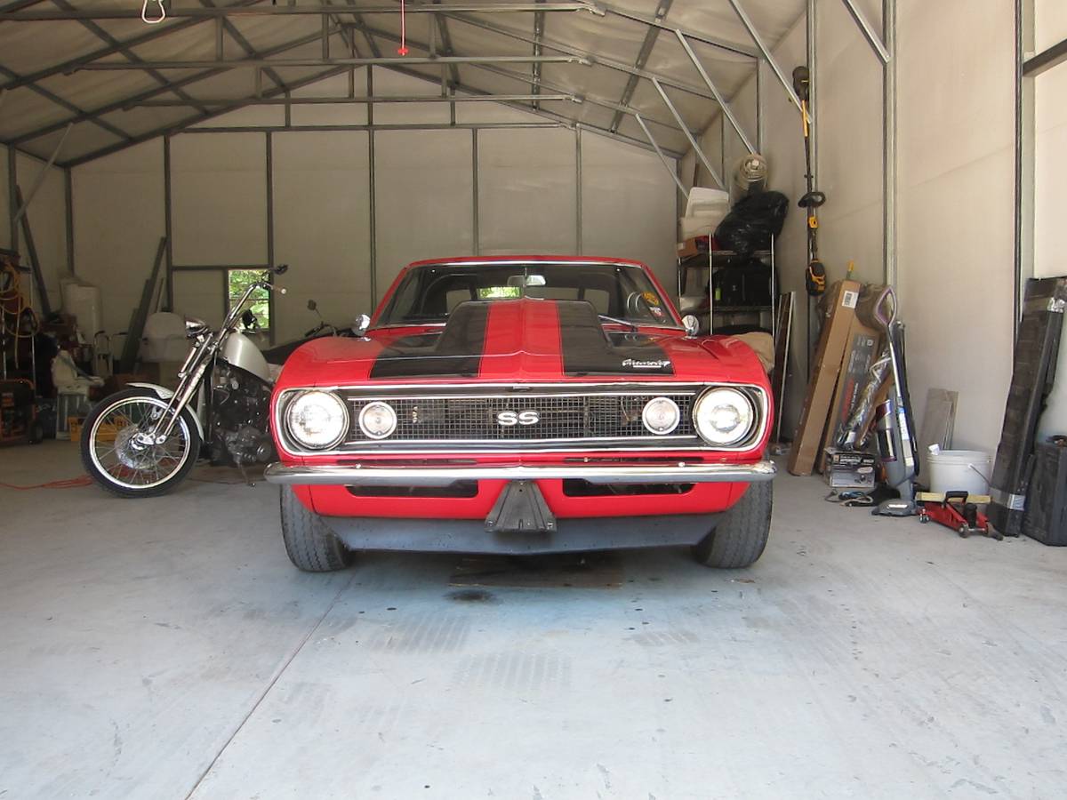Camaro-1967-red-10