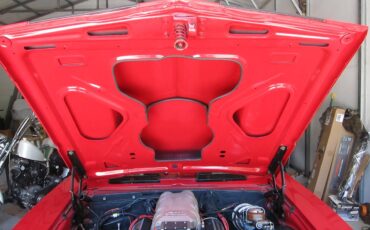 Camaro-1967-red-13
