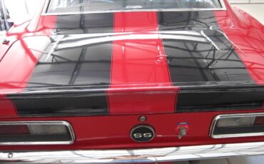Camaro-1967-red-8