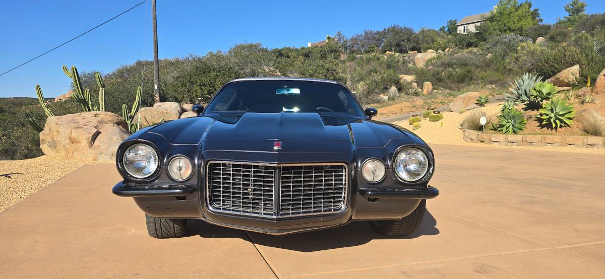 Camaro-1973-grey-1