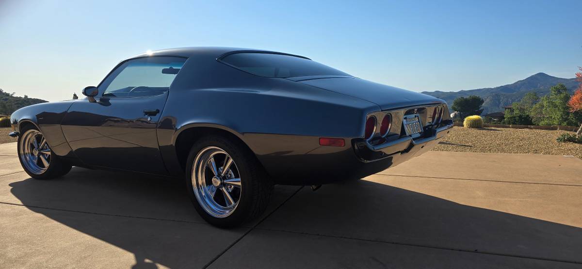 Camaro-1973-grey-4