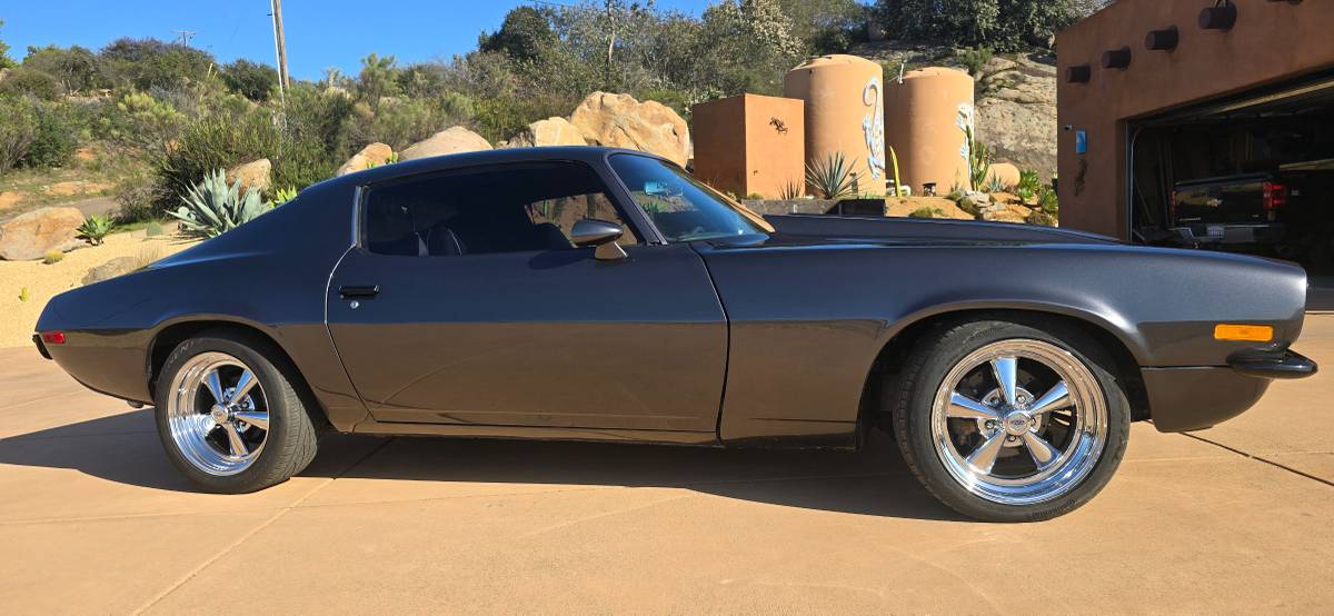 Camaro-1973-grey-7