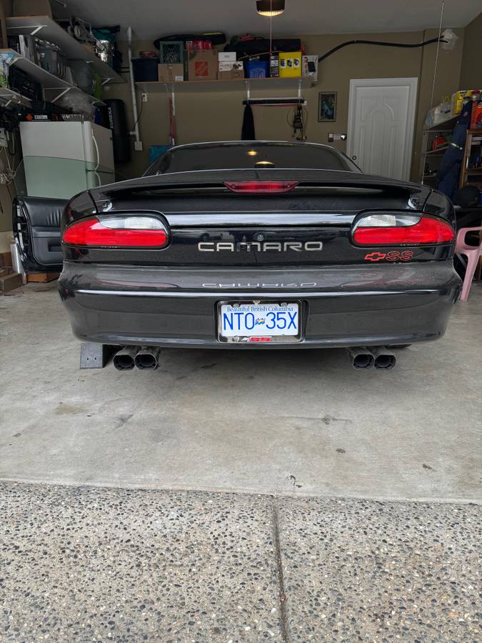 Camaro-1996-black-4