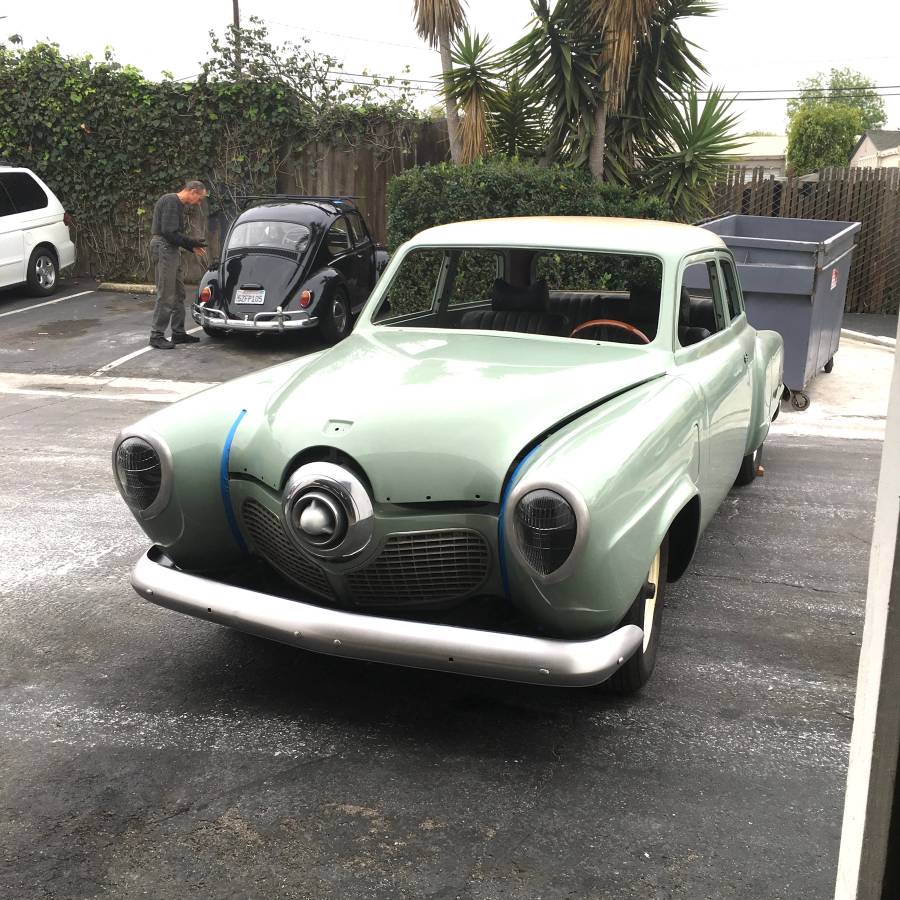 Champion-sedan-1950-green-1