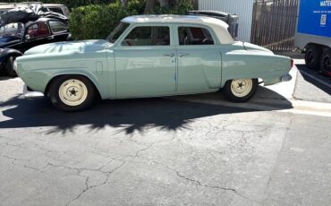 Champion-sedan-1950-green-4