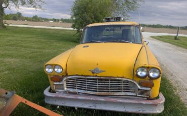 Checker-a11-1979-yellow-12