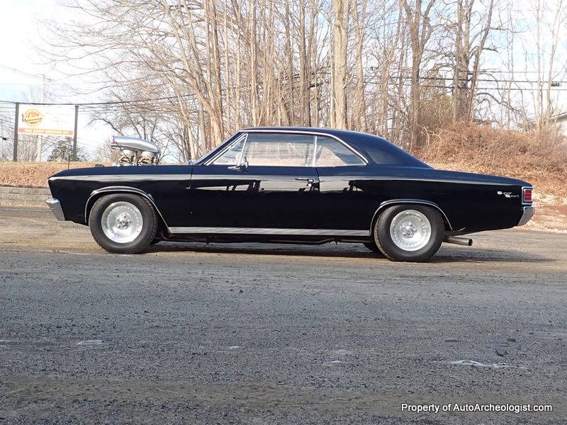 Checrolet-chevelle-ss-1967-blue-11