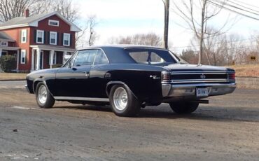 Checrolet-chevelle-ss-1967-blue-12