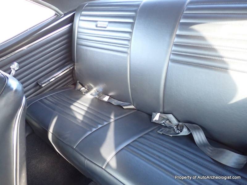 Checrolet-chevelle-ss-1967-blue-14
