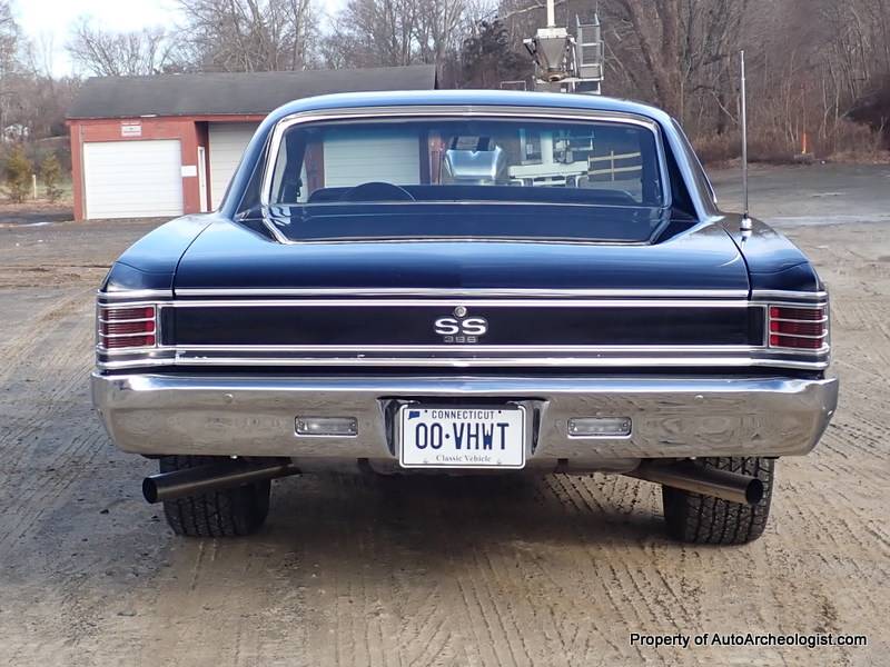 Checrolet-chevelle-ss-1967-blue-16