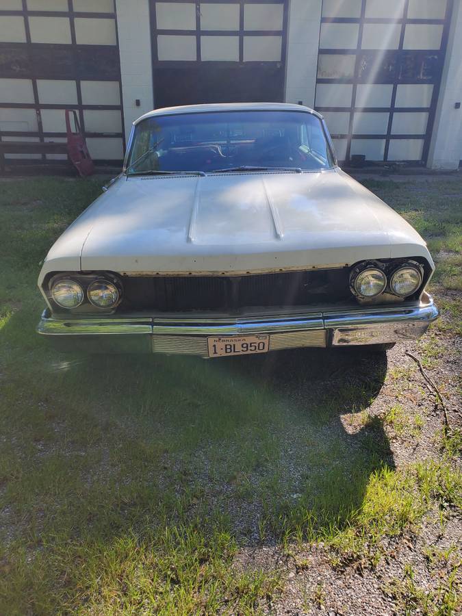 Checy-impala-1962-white-21