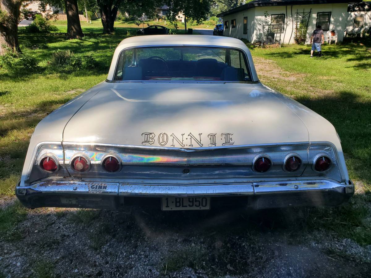 Checy-impala-1962-white-5