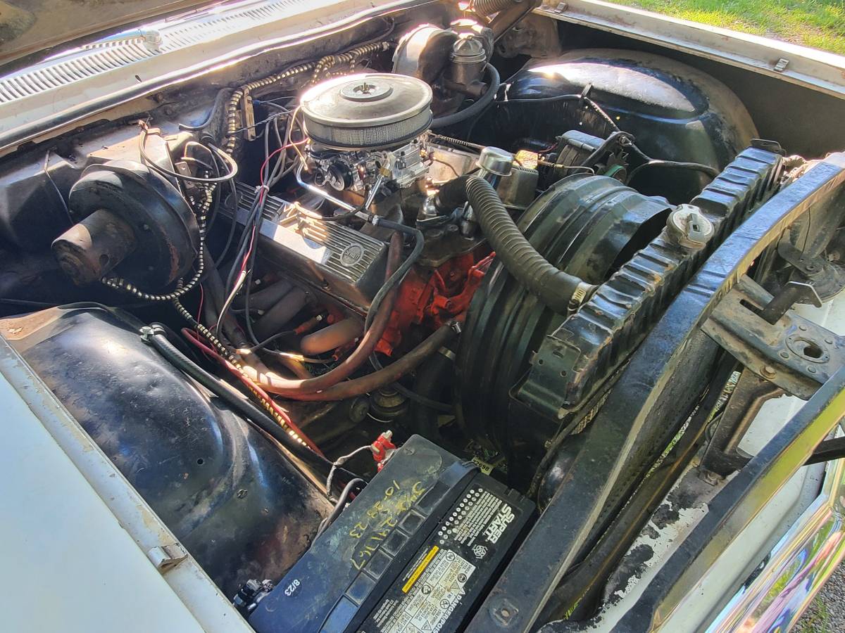 Checy-impala-1962-white-8
