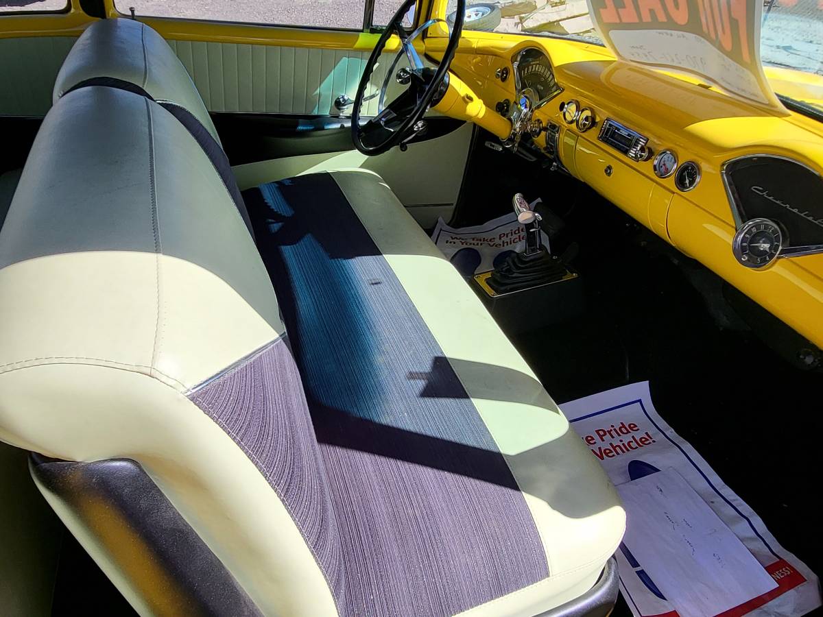 Chev-150-1956-yellow-1