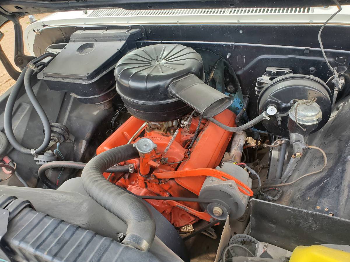 Chev-c20-1966-custom-3
