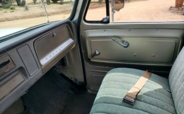 Chev-c20-1966-custom-4