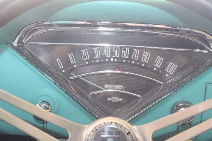 Cheverolet-12-1955-30