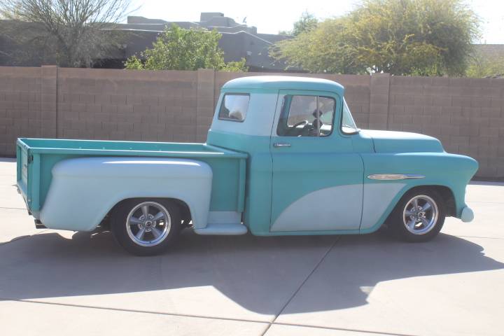 Cheverolet-12-1955-6
