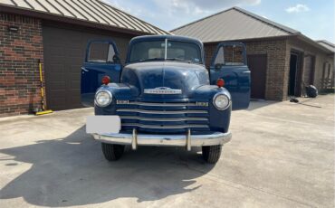 Chevrolet-1-ton-pickup-1951-Blue-Red-seat-11
