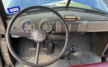 Chevrolet-1-ton-pickup-1951-Blue-Red-seat-8