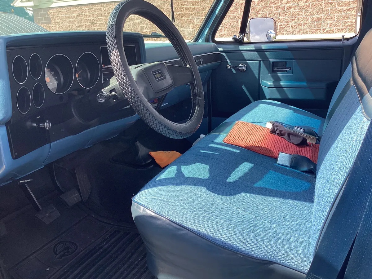 Chevrolet-10-1986-Blue-Blue-8