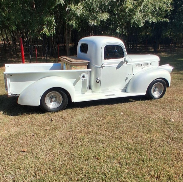 Chevrolet-12-Ton-Pickup-1946-Truck-3
