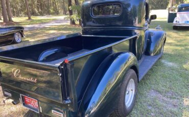 Chevrolet-12-ton-pickup-1942-Green-White-4