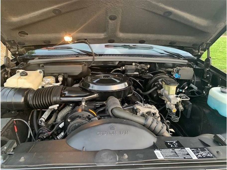 Chevrolet-1500-1990-113