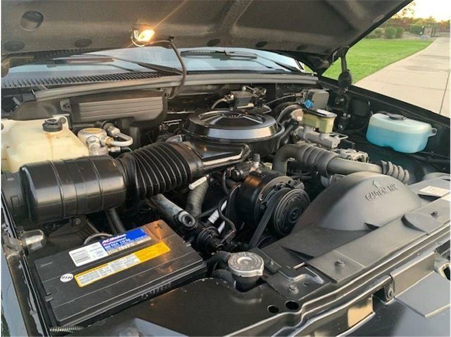 Chevrolet-1500-1990-29