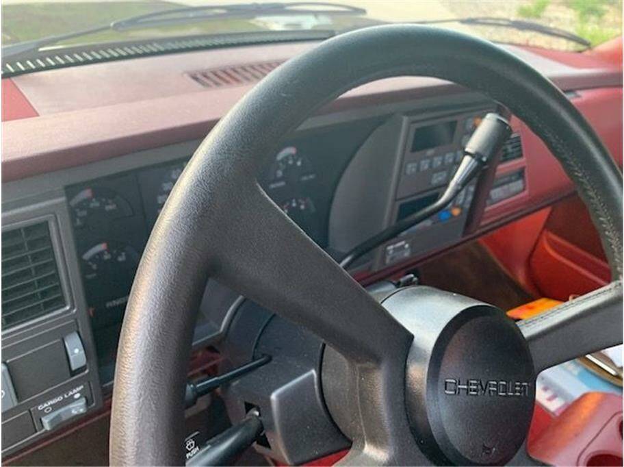 Chevrolet-1500-1990-74