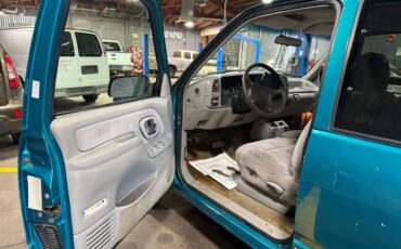 Chevrolet-1500-extended-cab-1995-blue-3